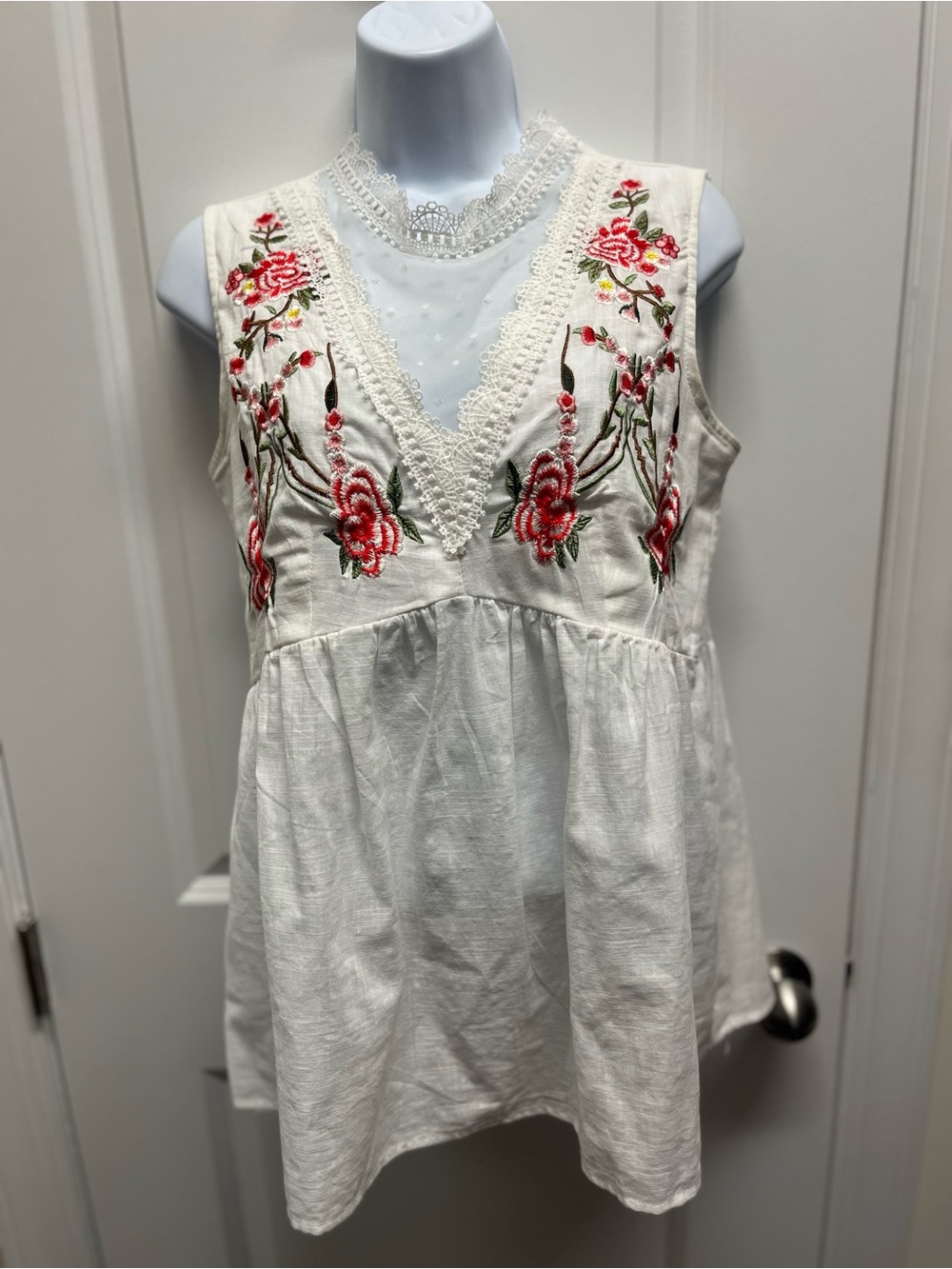 Boho Cotton Floral Embroidered Babydoll Top Lace Illusion Neck S